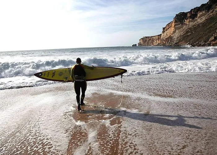 维拉斯马雷公寓 *